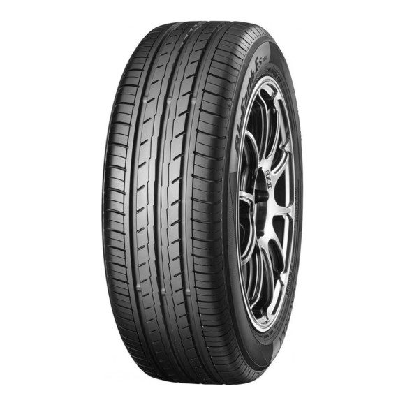 Шины Yokohama 215/55R17 94V BluEarth-Es ES32 TL Шины Yokohama 215/55R17 94V BluEarth-Es ES32 TL